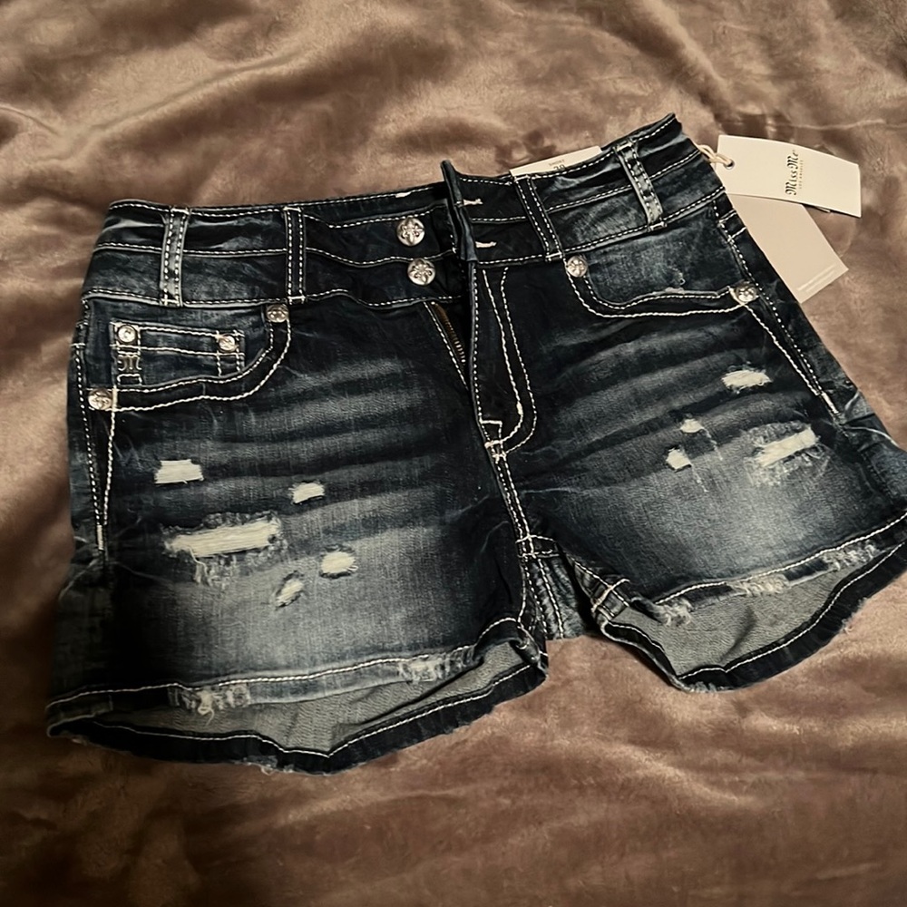 Brand new with tags Miss Me mid rise denim shorts in a size 29
